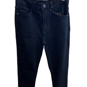 High Rise Skinny Jean w/ Destroyed Hem